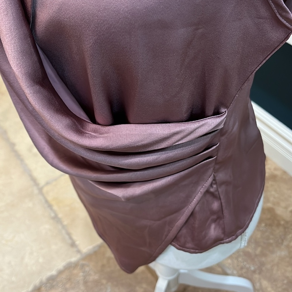 🎉Host Pick🎉 Mauve faux crossbody blouse - Picture 3 of 6